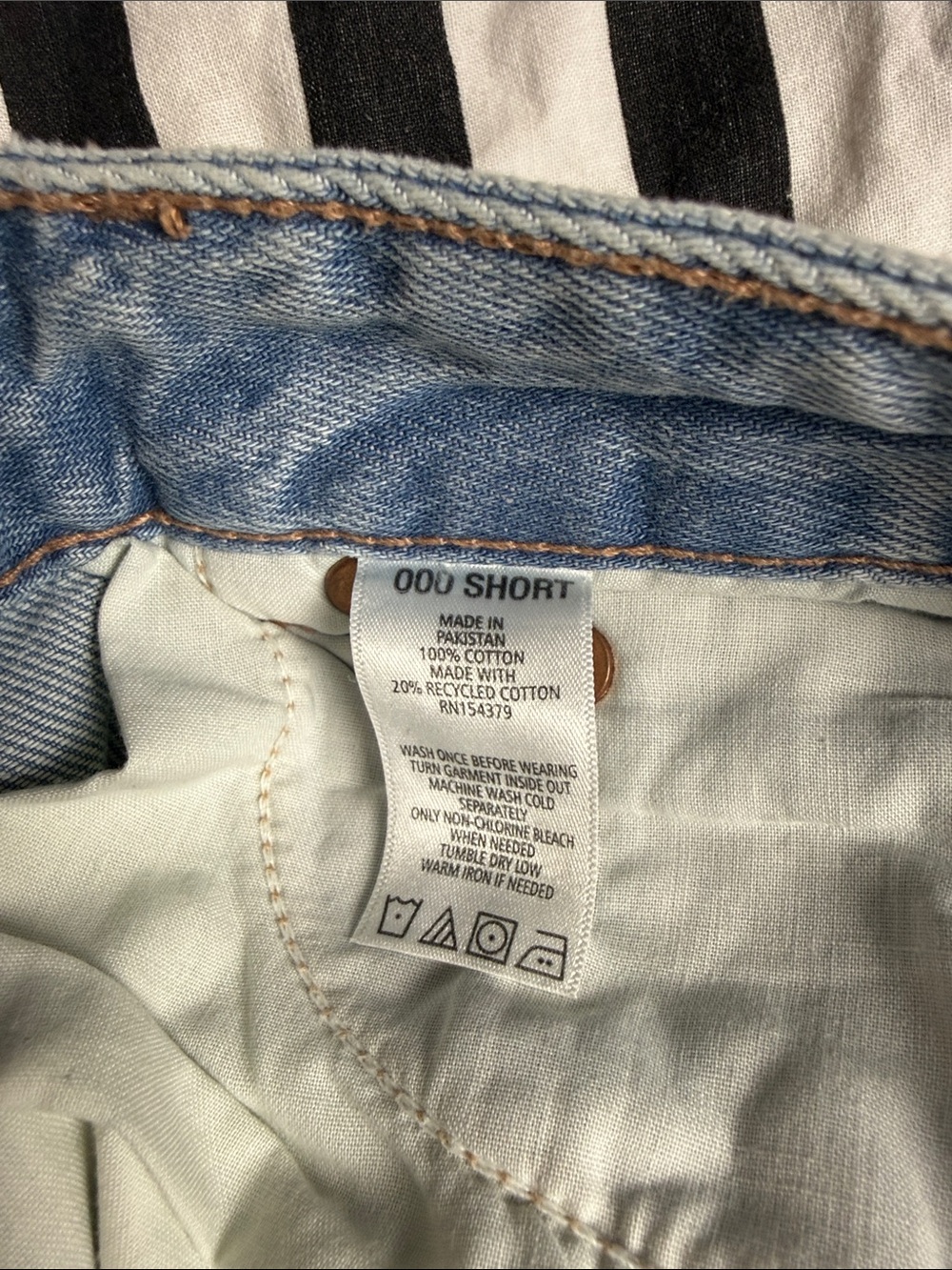 Aeropostale Light Wash Wide Leg Jeans - Pale Blue - Picture 4 of 4